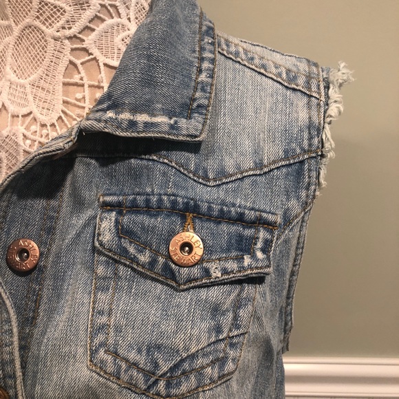 Beyoncé Cropped Denim Vest by Ashley Stewart - Picture 5 of 7